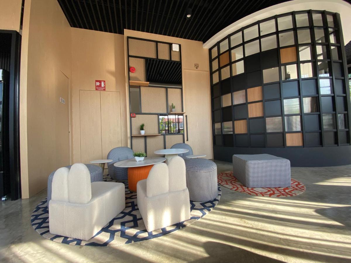 Otel Hotel Suite Sibu Buitenkant foto